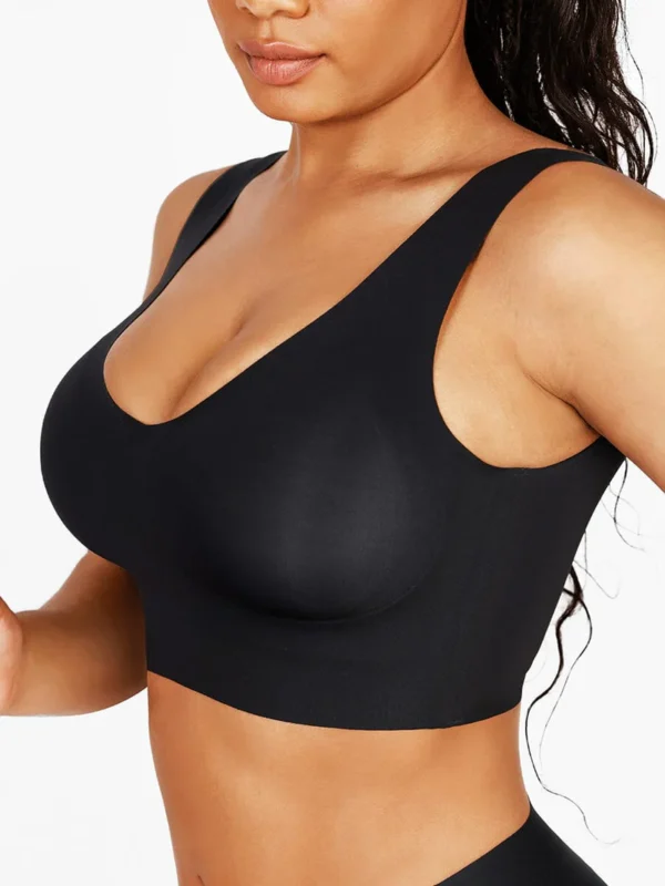 Fitted V-Neck Seamless Bra Tank Top - Image 9